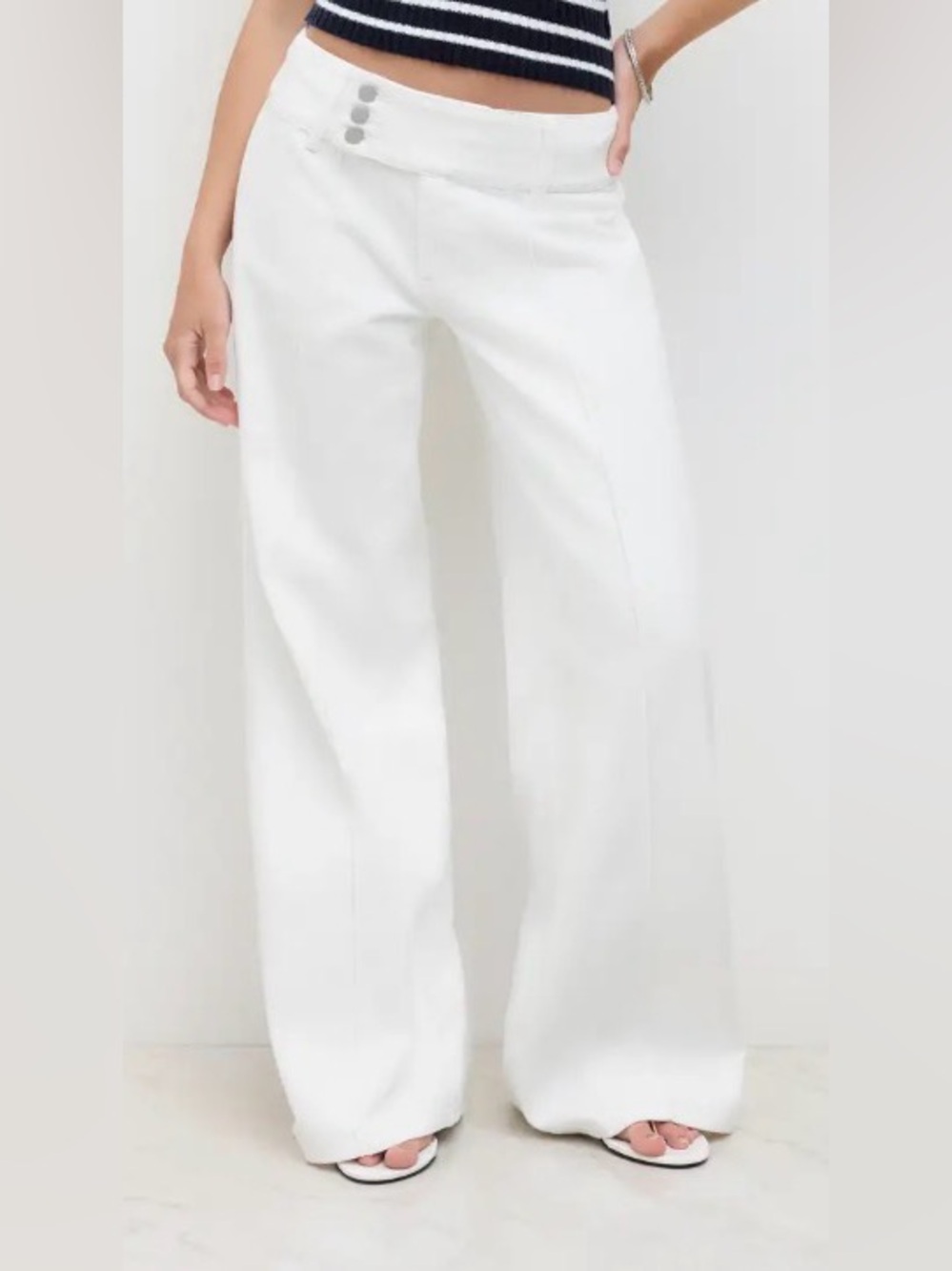 Baggy Low Waisted White Pants